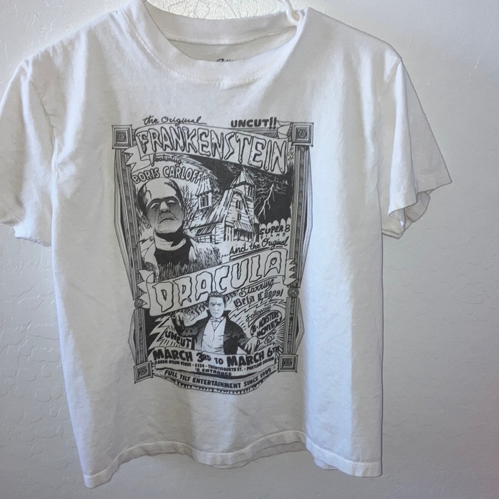 PacSun tee shirt